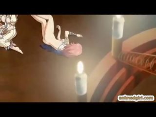 Vöröshajú kétnemű hentai szar hercegnő -ban a börtöncella