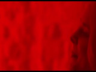 डीप गला - संगीत क्लिप - पोलिश रानी की x गाली दिया फ़िल्म
