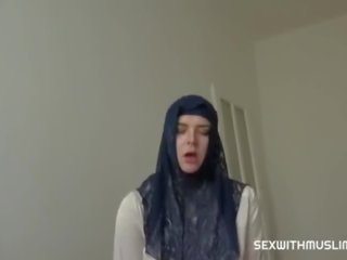 Real estate agent man fucks perky hijab woman