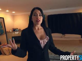 Propertysex virgin rocket scientist fucks atletik real estate agent